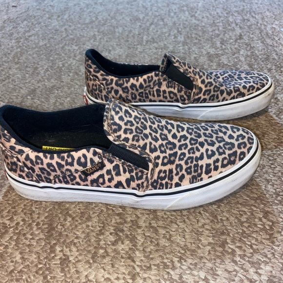 Vans - Picture 4 of 4